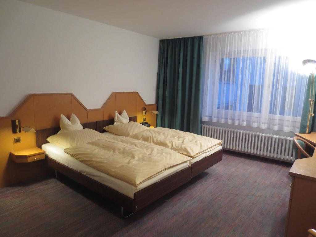 בודנוורדר Parkhotel Goldlinde מראה חיצוני תמונה