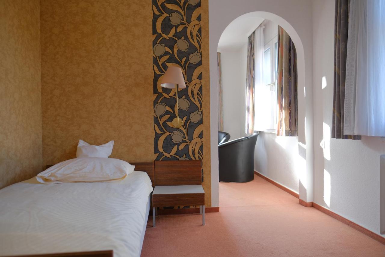 בודנוורדר Parkhotel Goldlinde מראה חיצוני תמונה